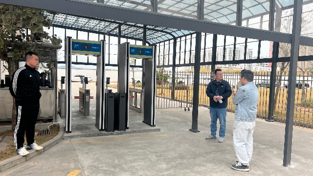 智能安檢門(mén)